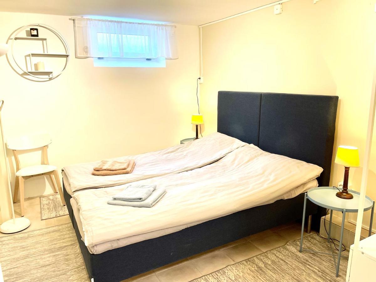 3 Rooms With Private Kitchen & Private Bathroom 5B 가블레 외부 사진