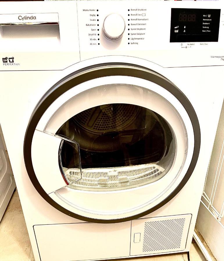 3 Rooms With Private Kitchen & Private Bathroom 5B 가블레 외부 사진