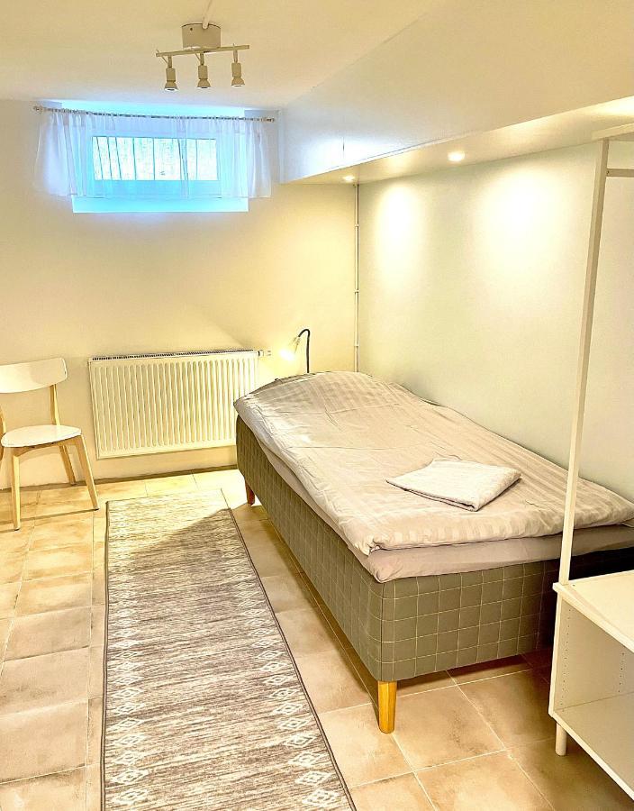 3 Rooms With Private Kitchen & Private Bathroom 5B 가블레 외부 사진